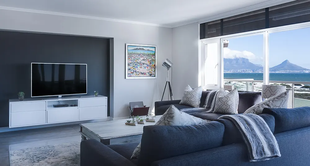 Perfectly Blended Neutral Images